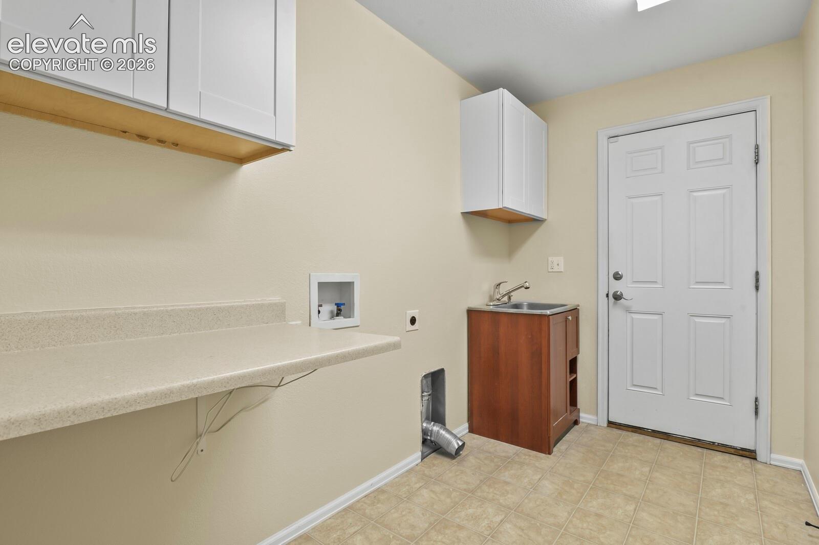 15884 Paiute Circle