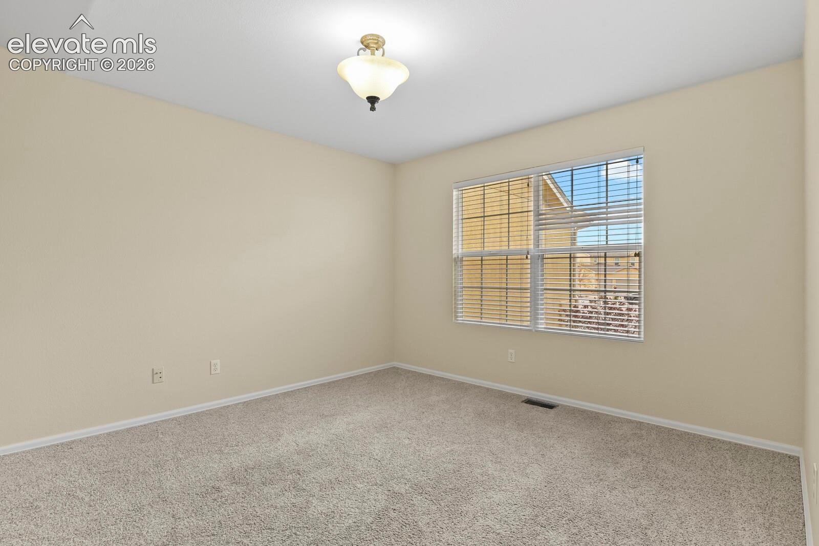 15884 Paiute Circle