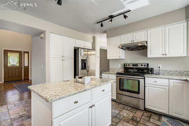 1565 Charmwood Drive