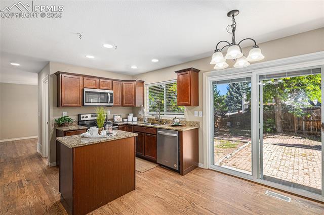 6540 Mustang Pony Way