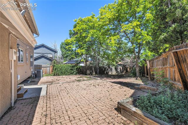 6540 Mustang Pony Way