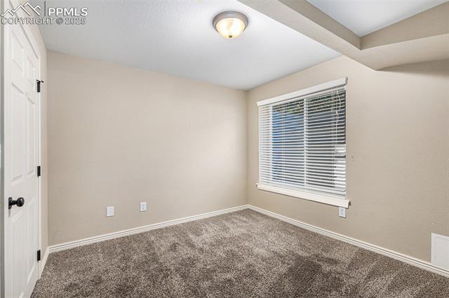 6540 Mustang Pony Way