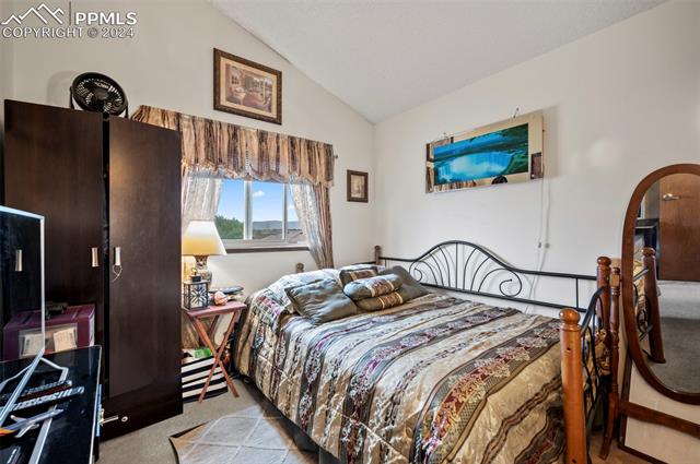 2750 Charlottesville Drive