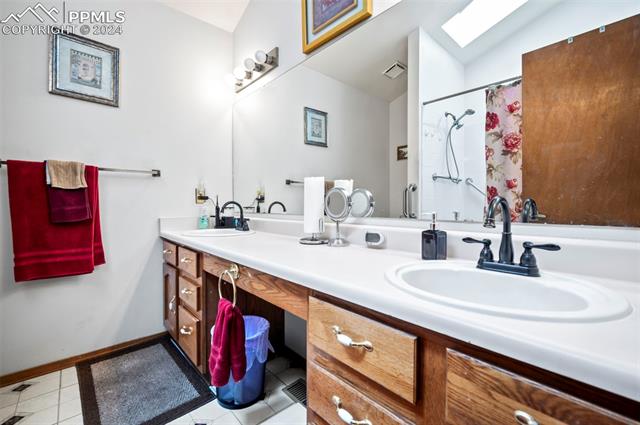 2750 Charlottesville Drive