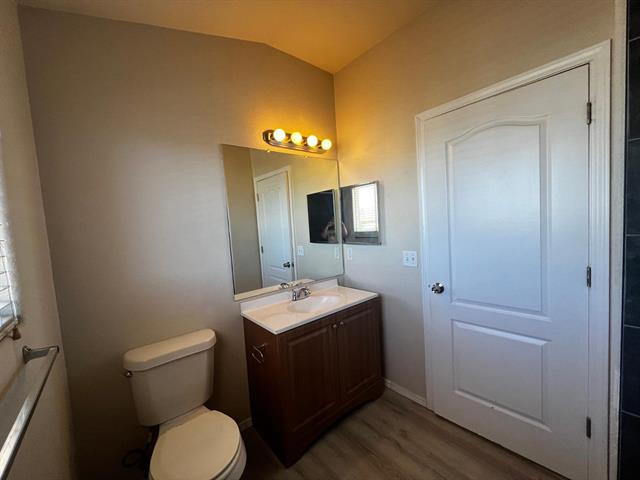 5634 Pioneer Mesa Drive