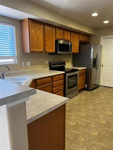 5634 Pioneer Mesa Drive