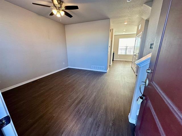 5572 Stetson Hills Boulevard