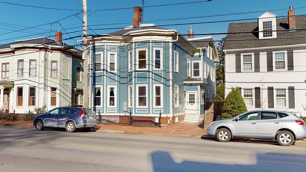 200 High Street