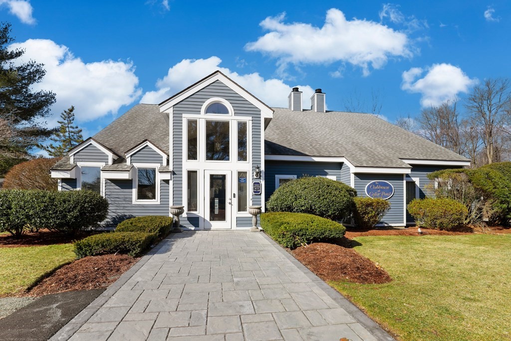 1100 Salem Street # 9