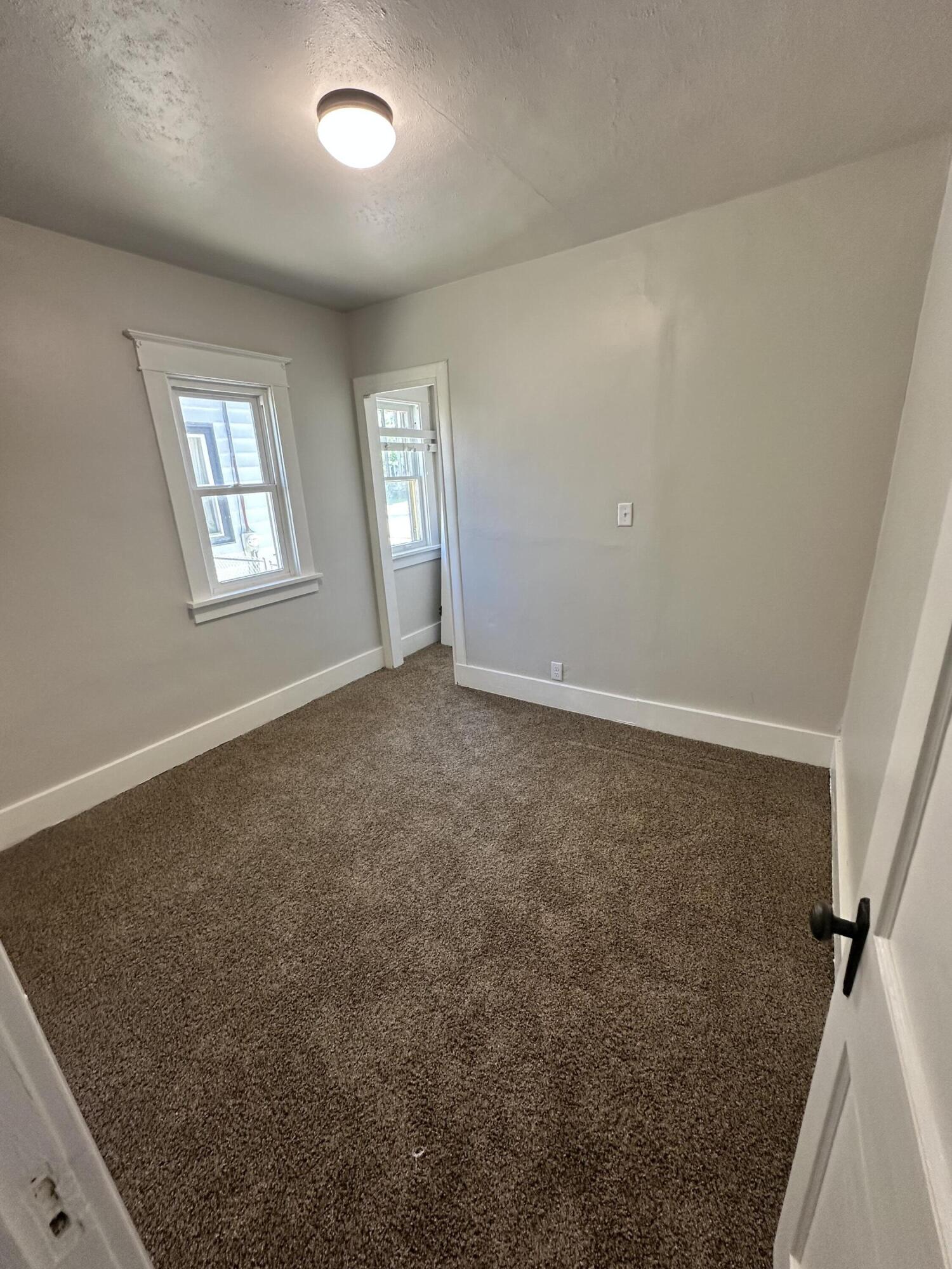 2710 Geneva St, Racine