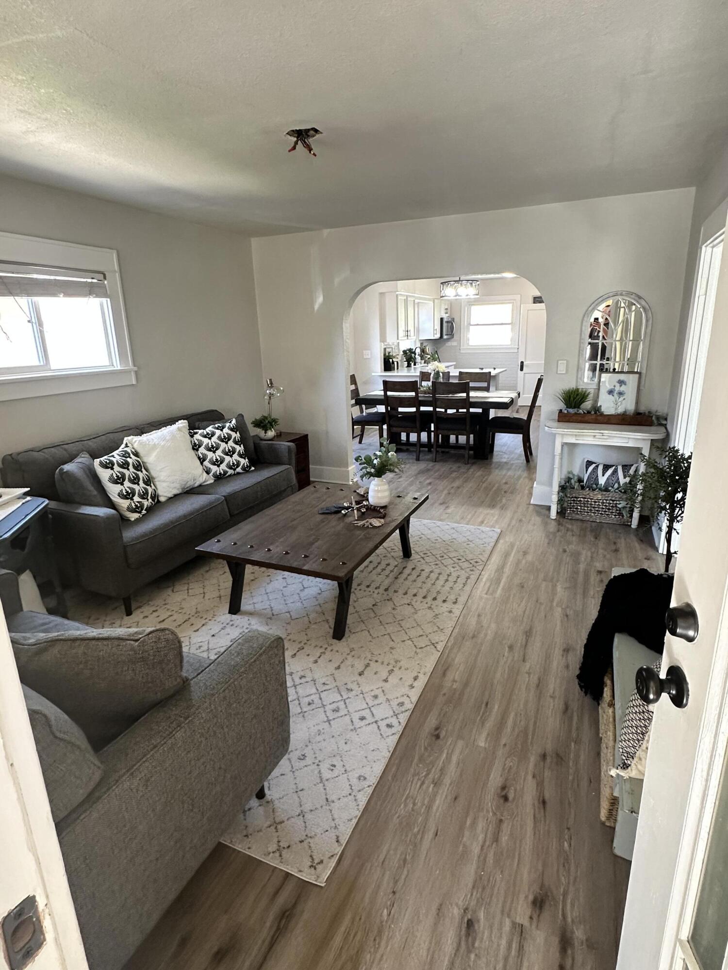 2710 Geneva St, Racine