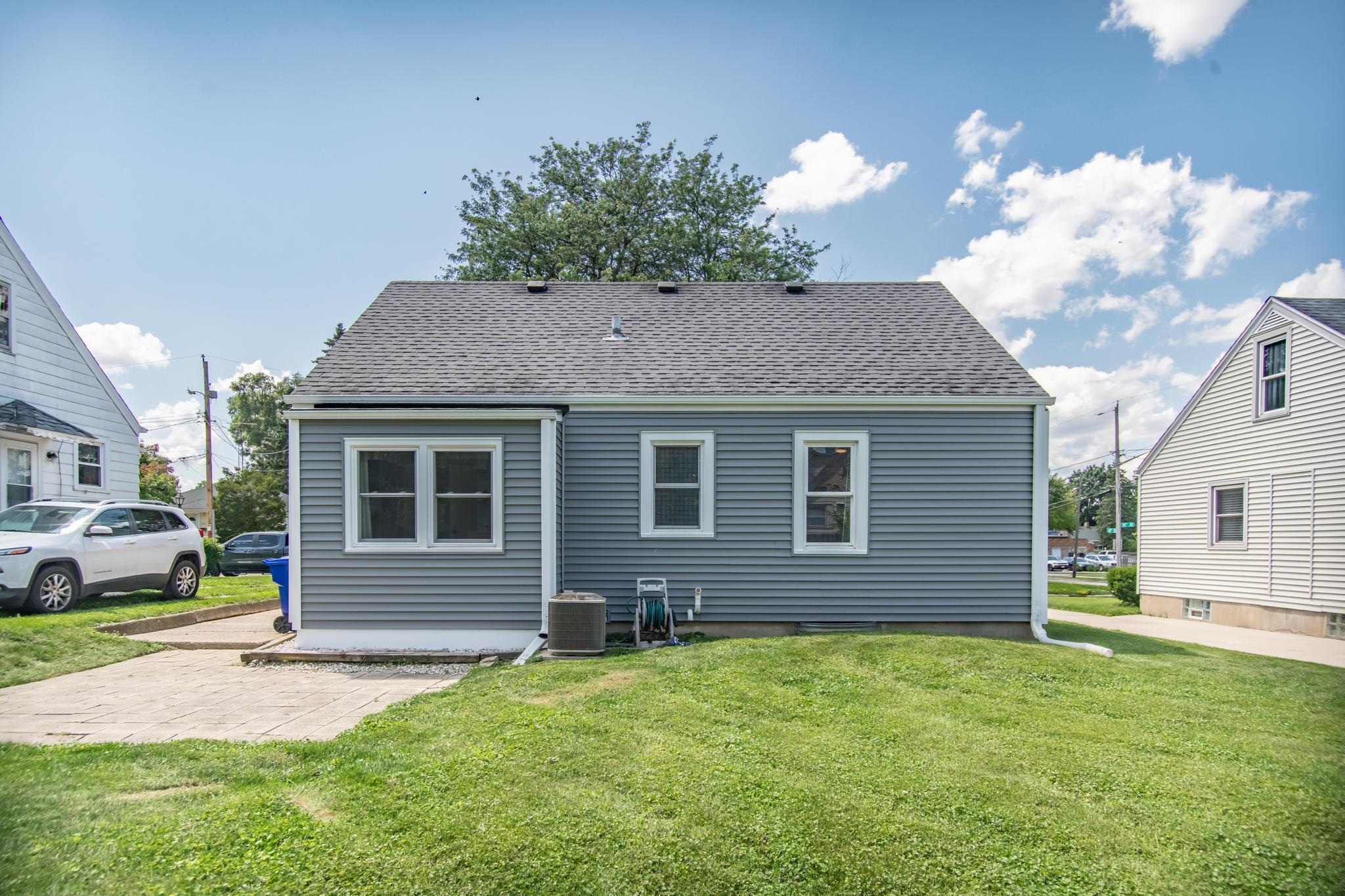 6307 38th Ave, Kenosha