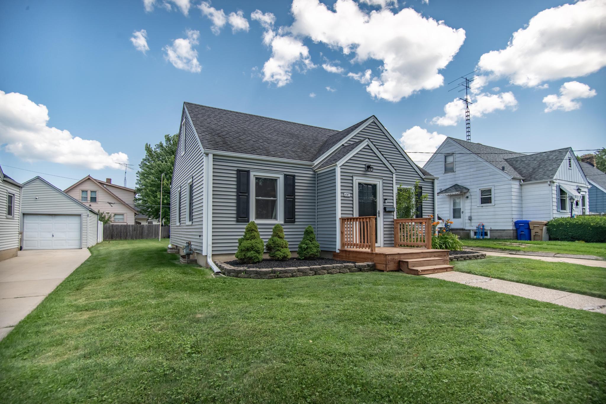 6307 38th Ave, Kenosha