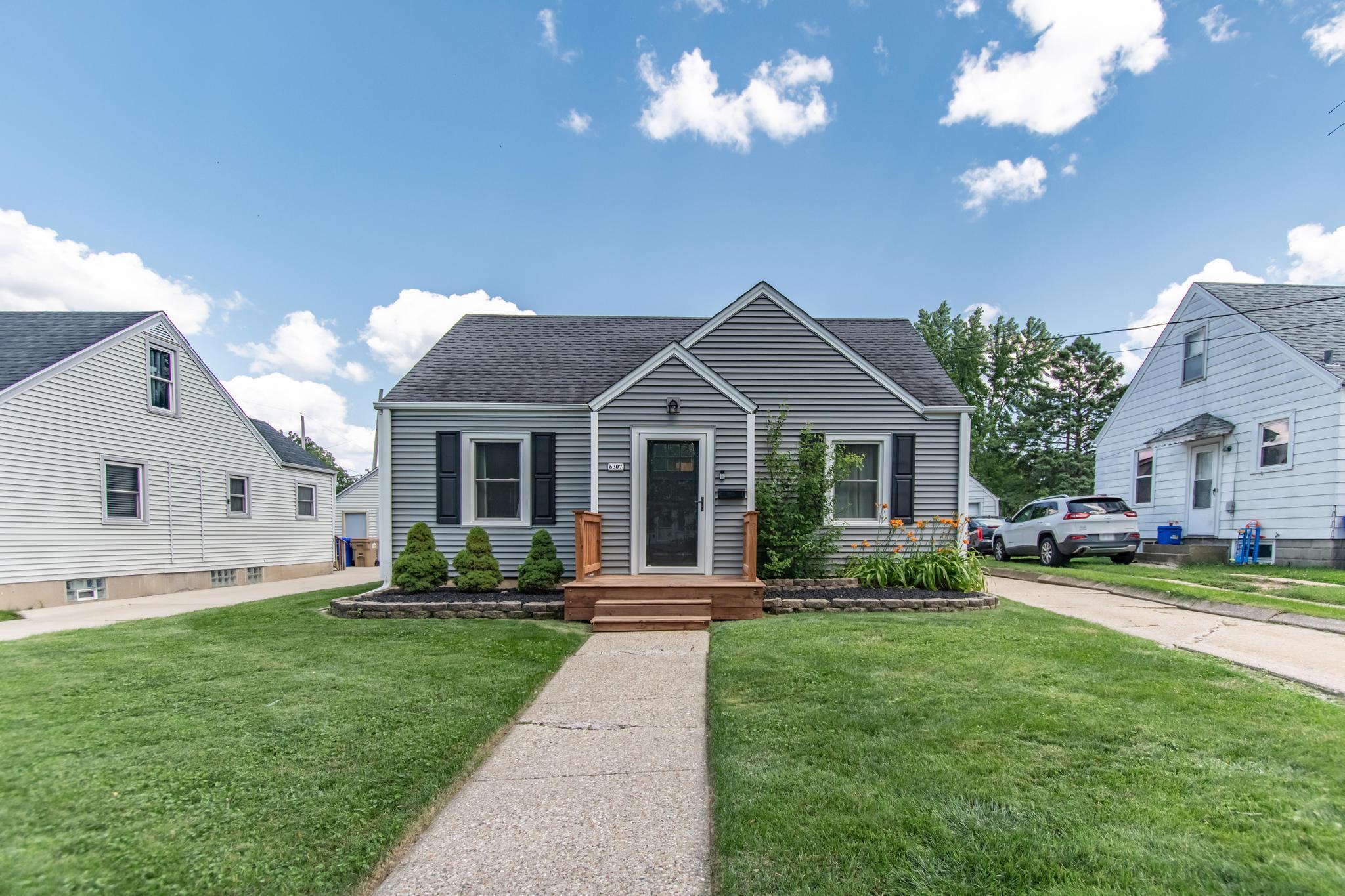 6307 38th Ave, Kenosha
