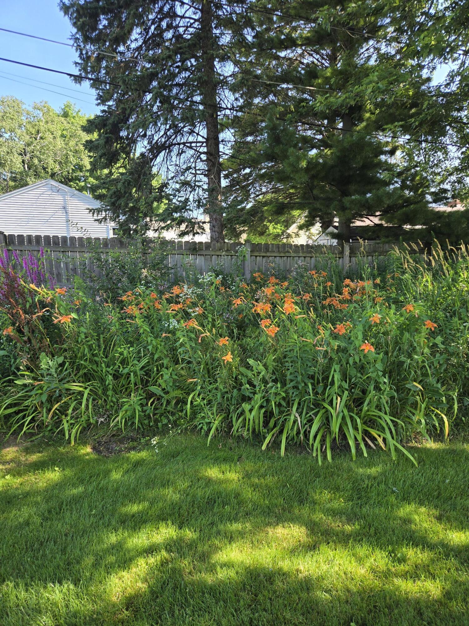 170 Westminster Sq, Racine