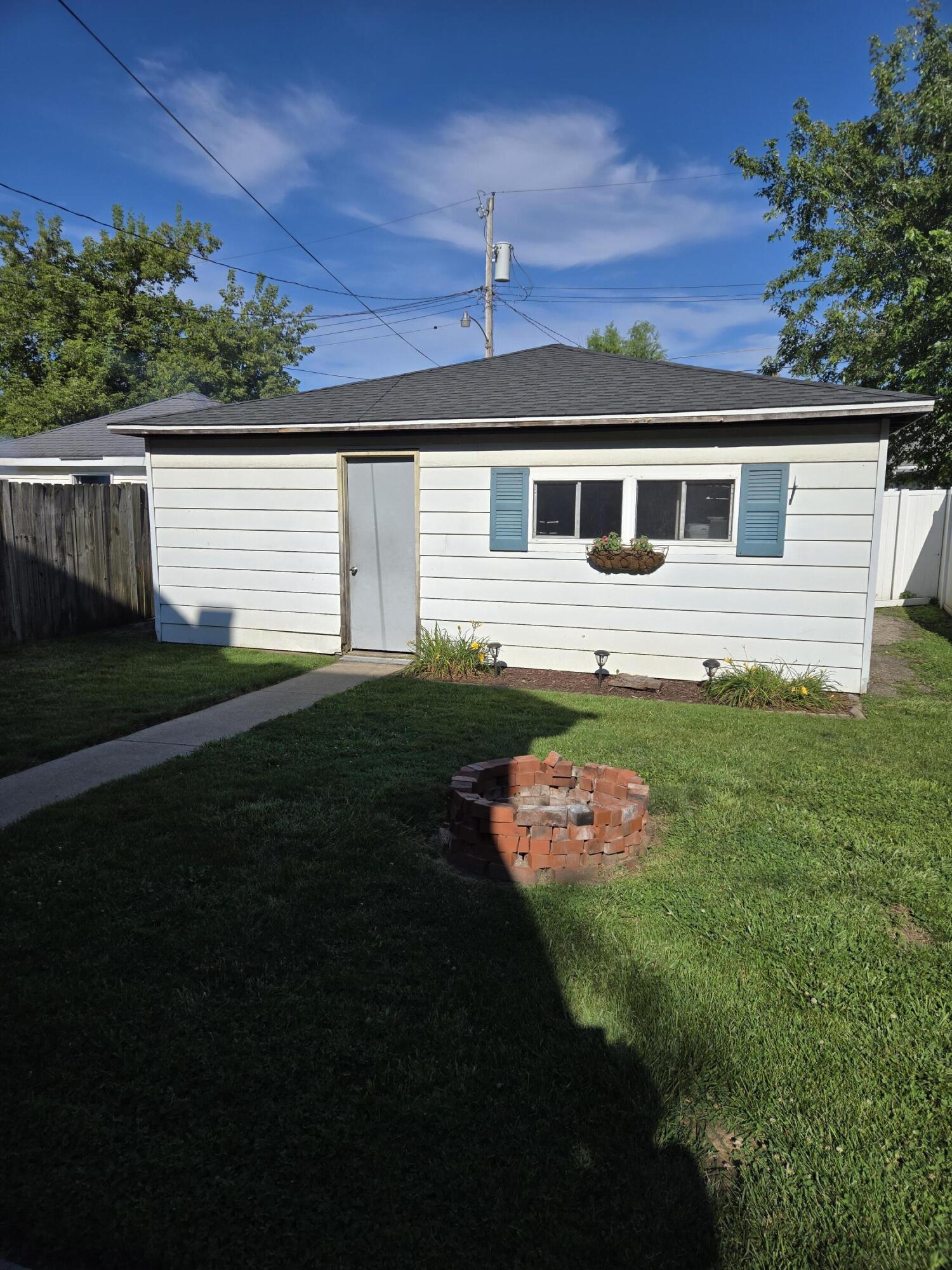 1363 Deane Blvd, Racine