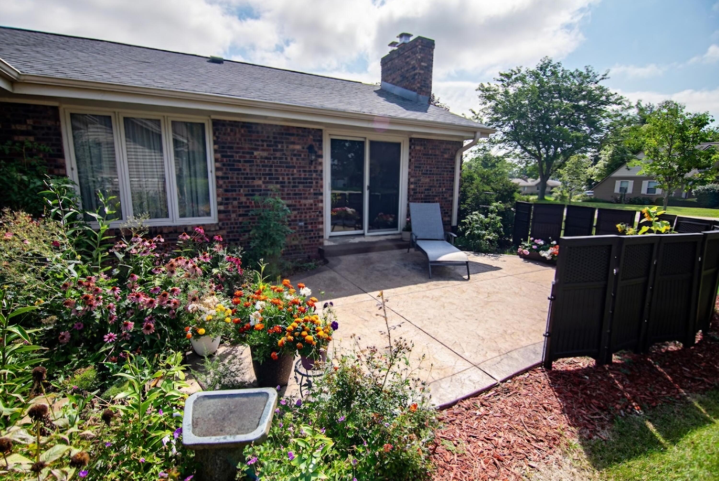 1738 Patriot Way