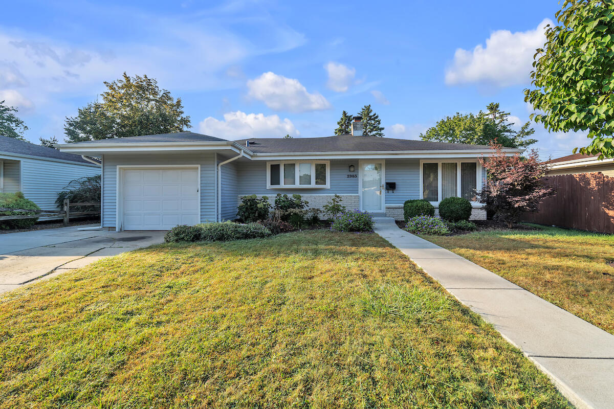 2903 Fleetwood Dr, Racine