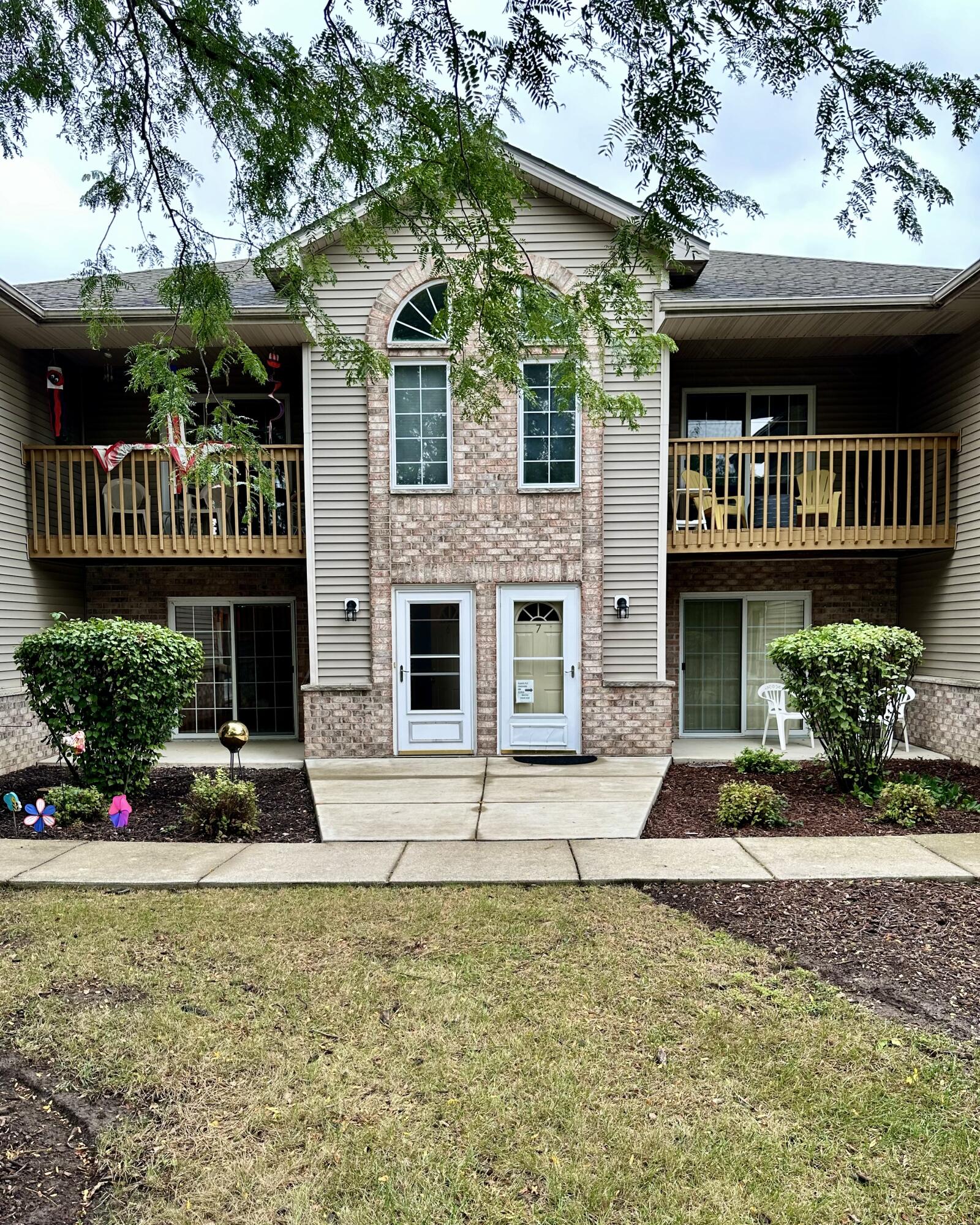 3036 Meyer Ct, 6, Mount Pleasant