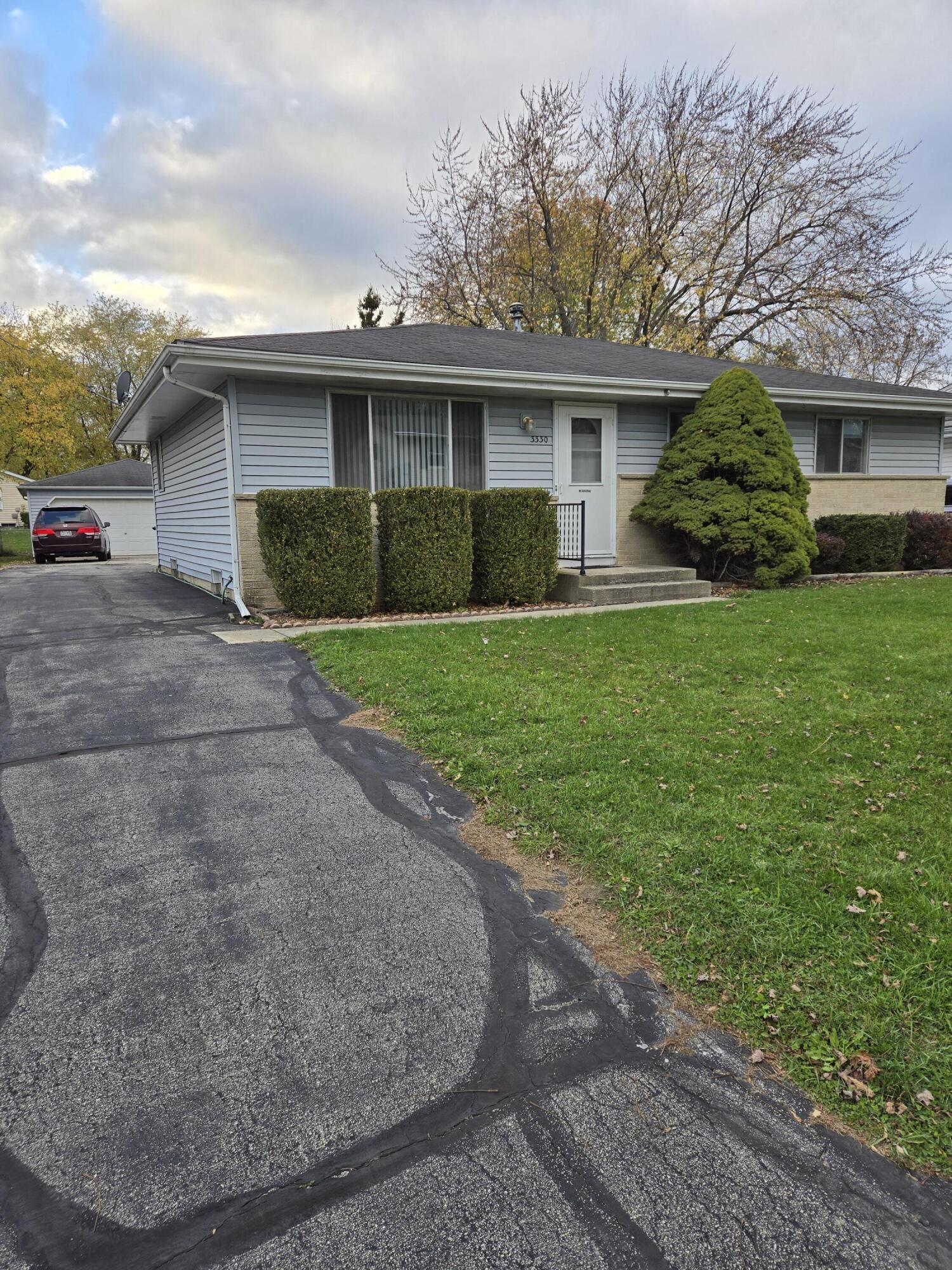 3330 Kentucky St, Racine