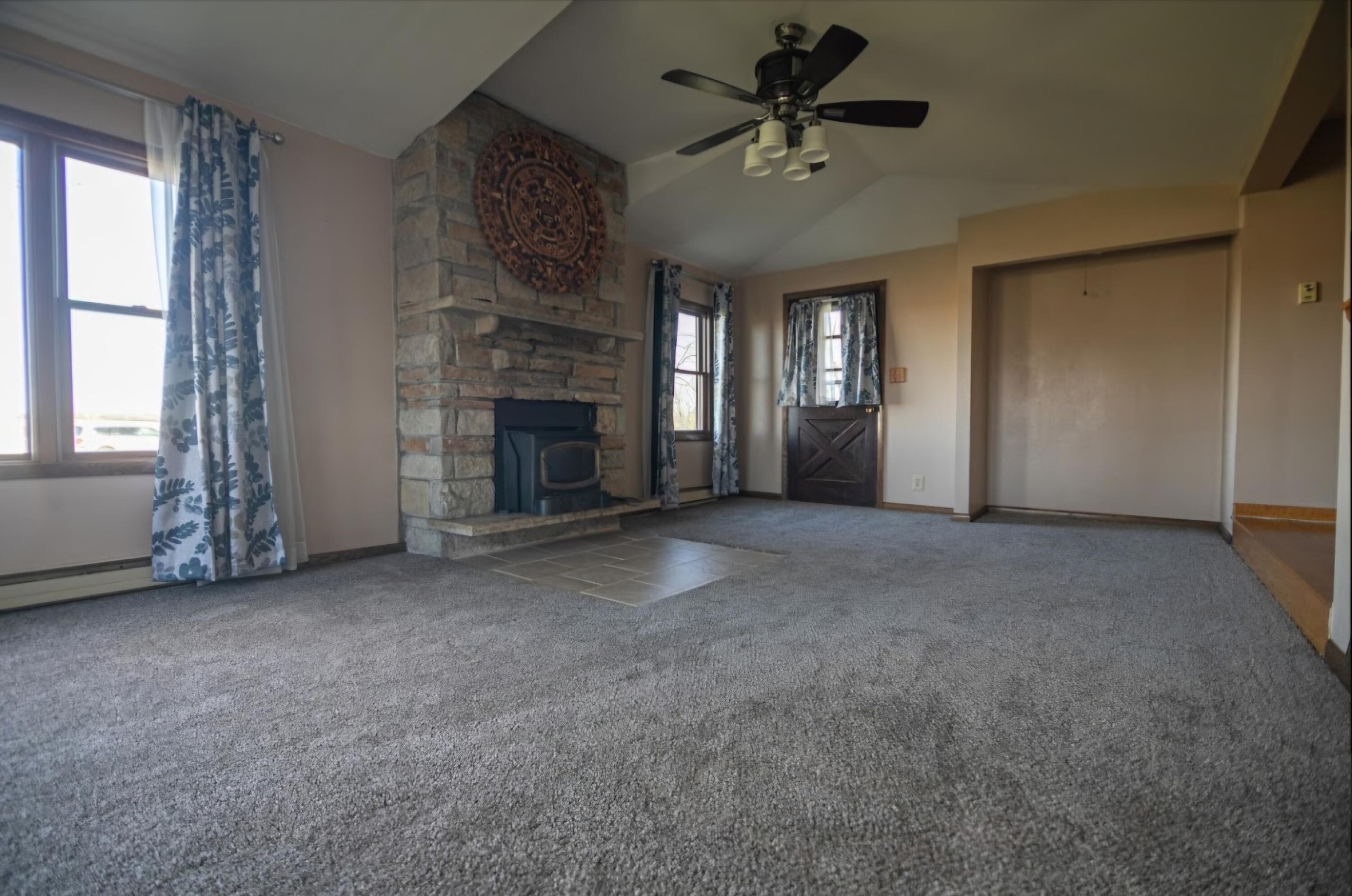 4183 County Highway K -, Raymond
