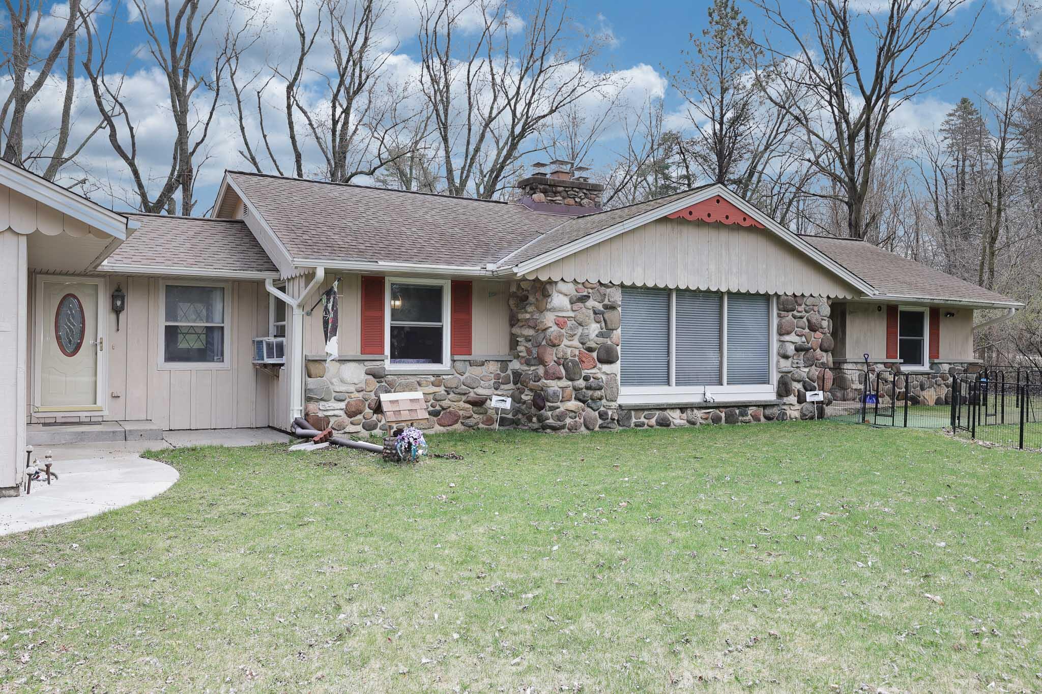 W243S7770 Evergreen Dr, Vernon