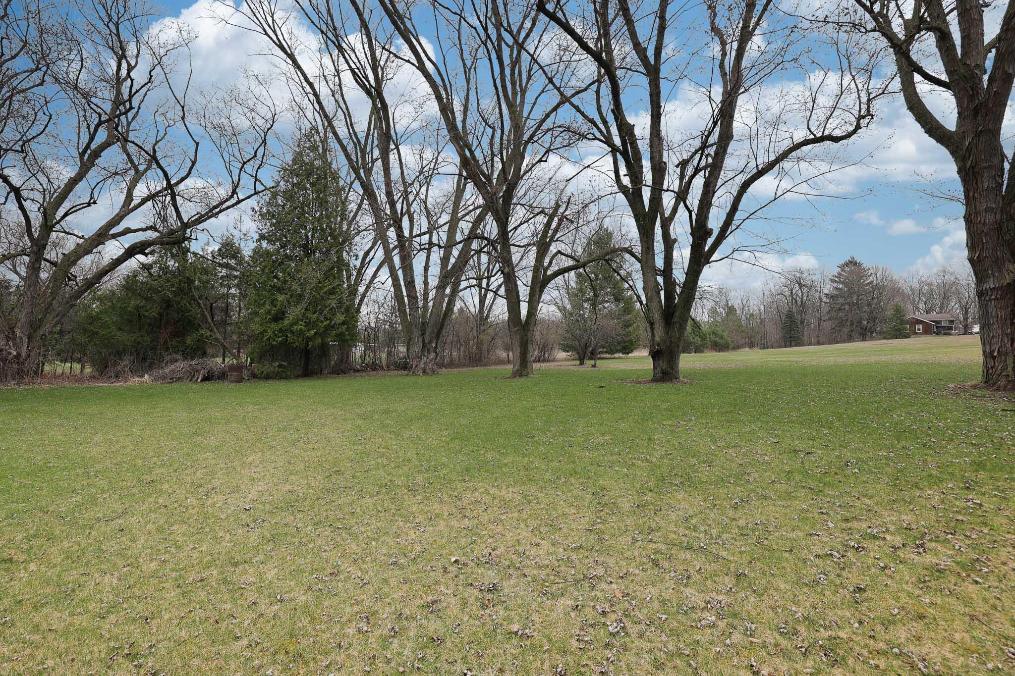 W243S7770 Evergreen Dr, Vernon