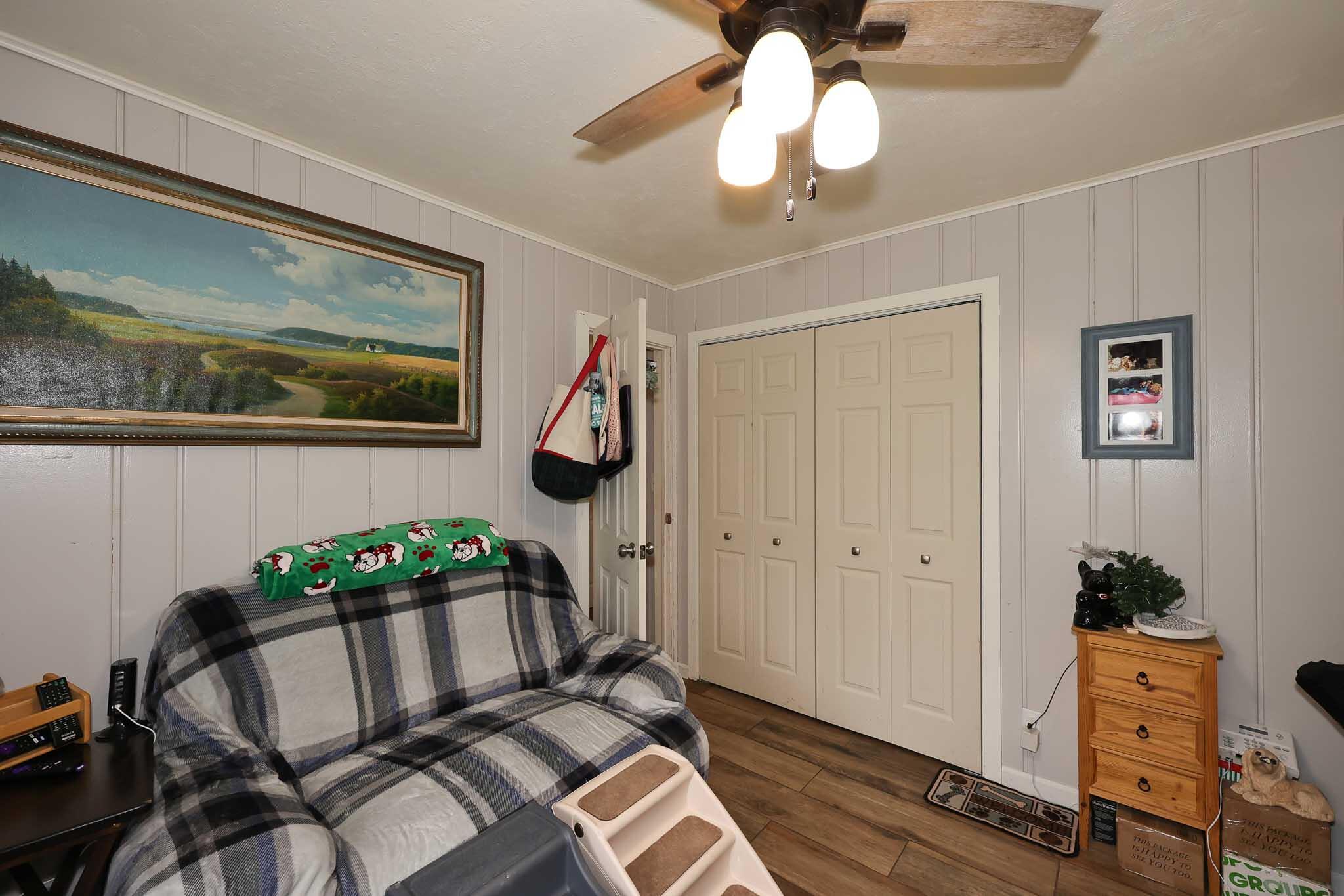 W243S7770 Evergreen Dr, Vernon