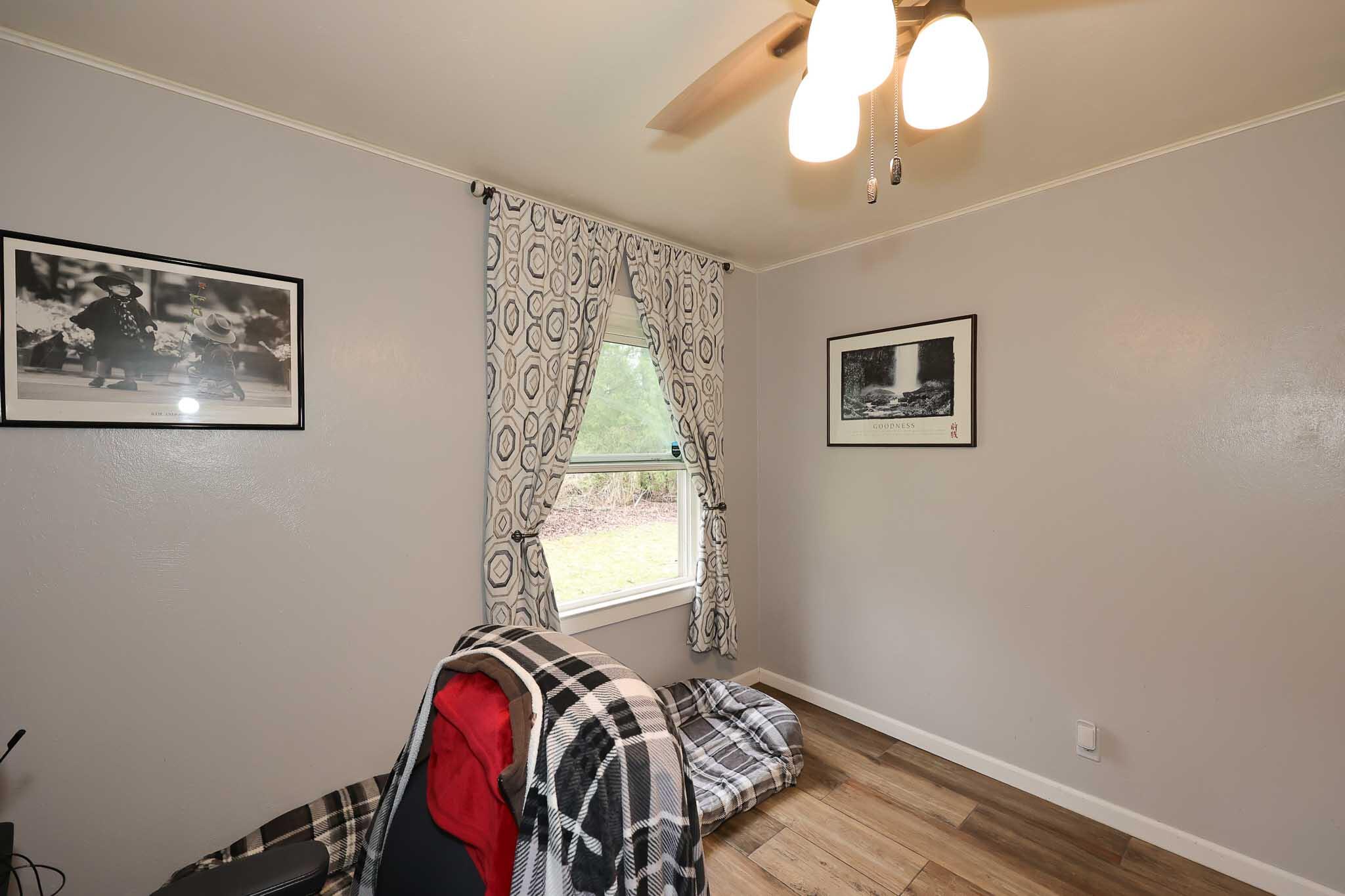 W243S7770 Evergreen Dr, Vernon