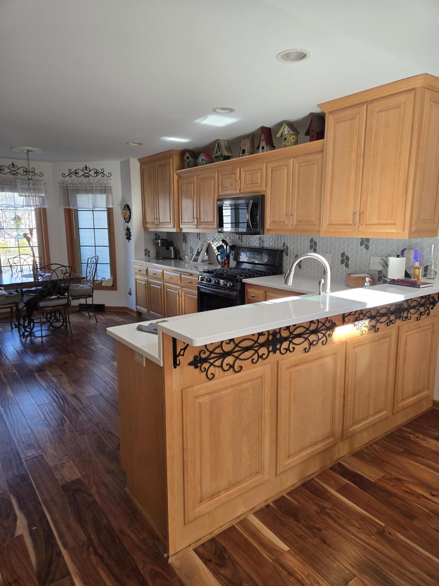 4227 N Circle Dr, Mount Pleasant