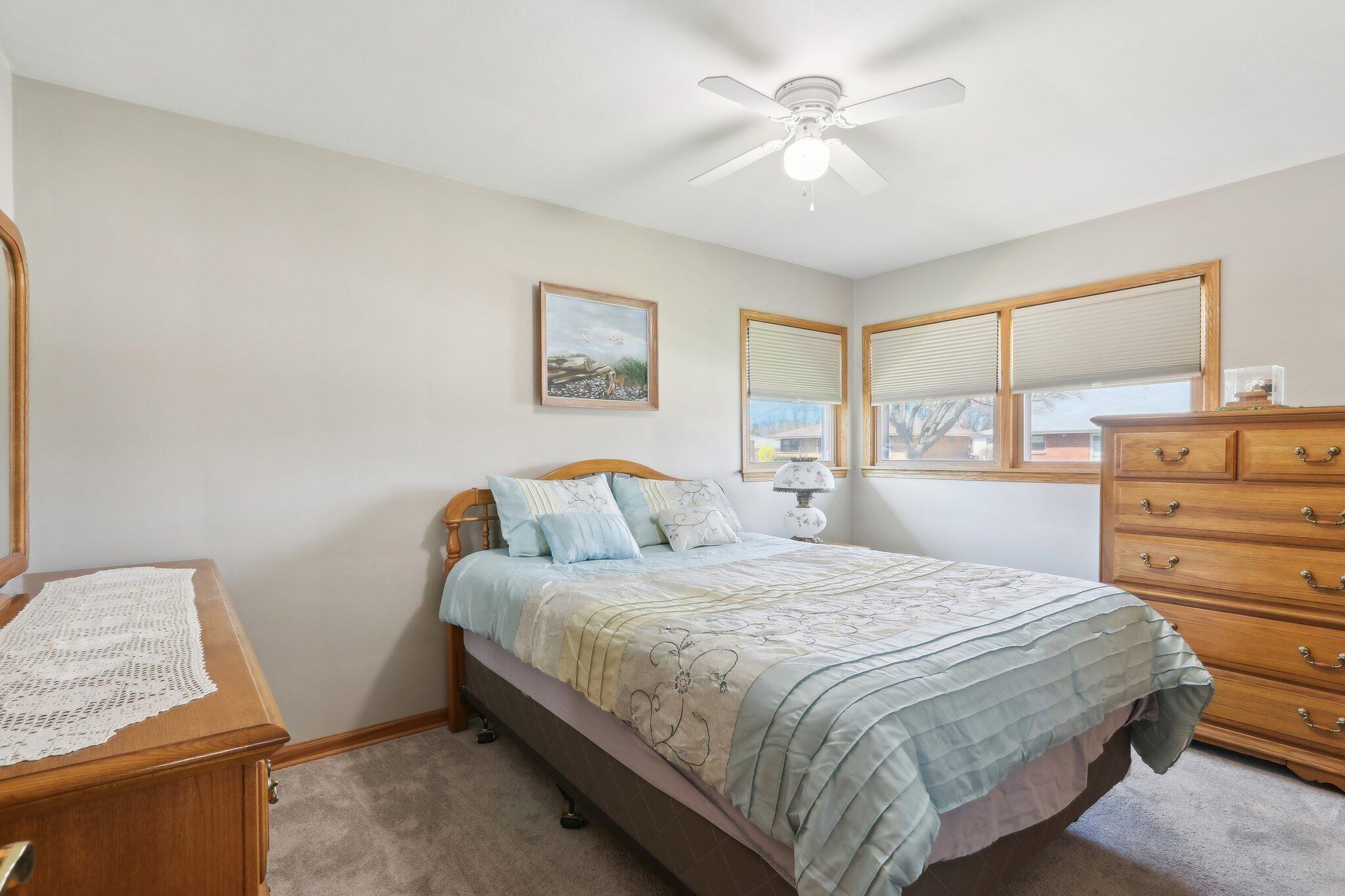 1101 Sheraton Dr, Racine