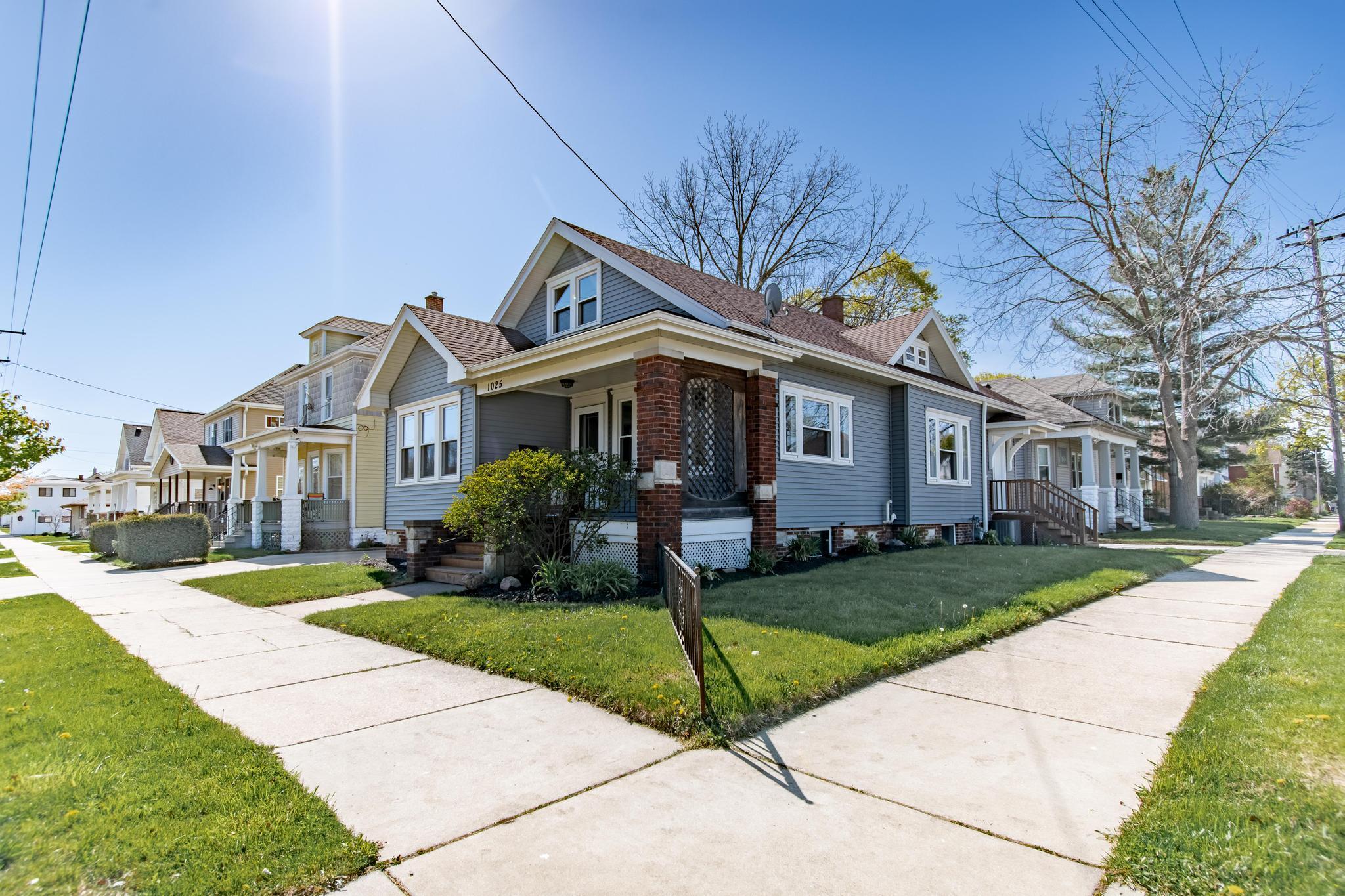 1025 Yout St, Racine