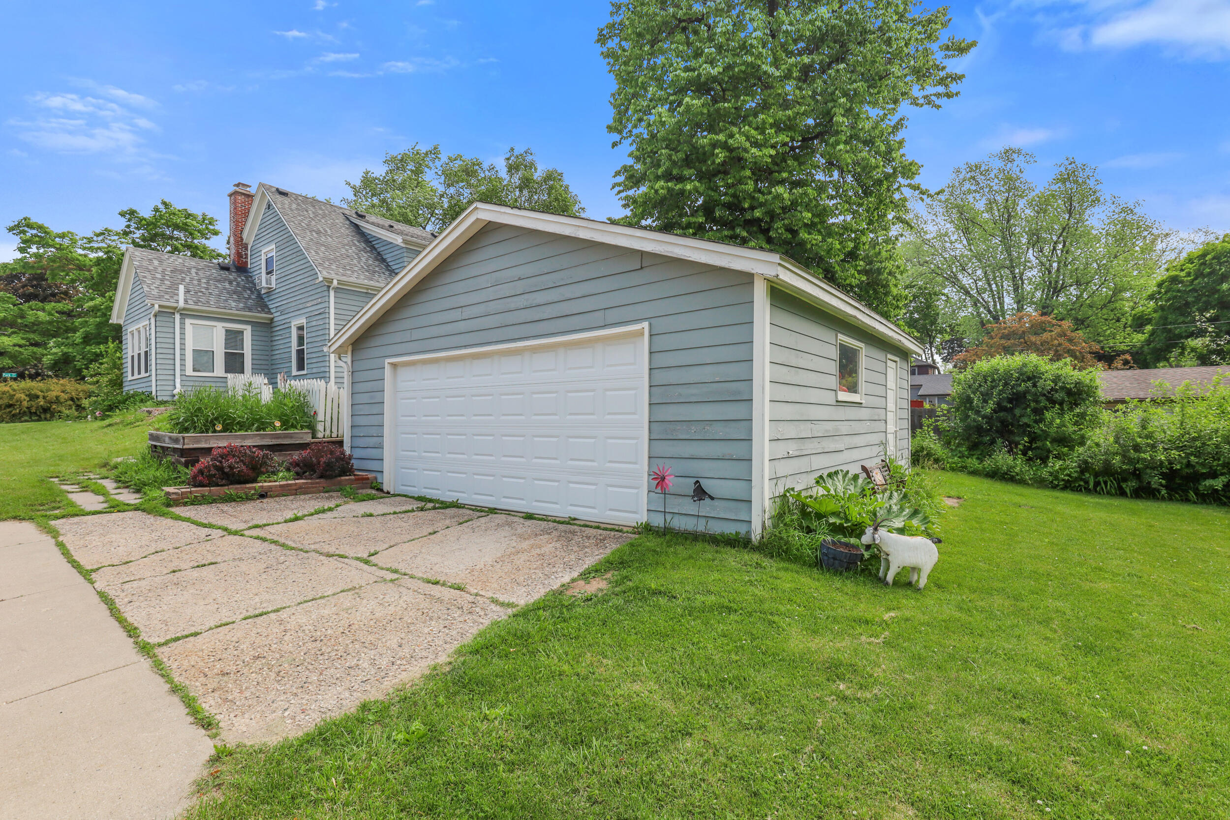 N88W15971 Park Blvd, Menomonee Falls
