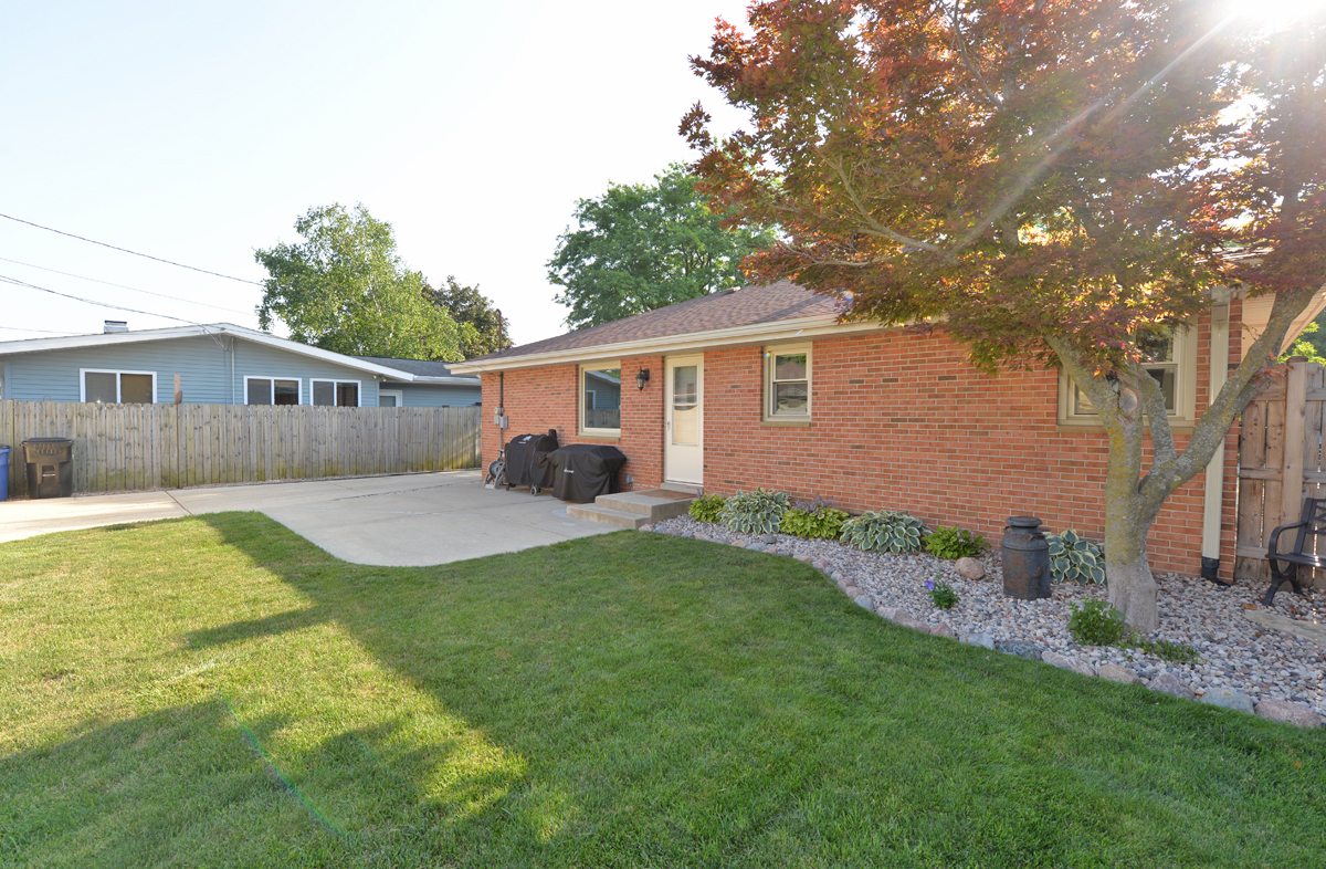 65 Virginia St, Racine