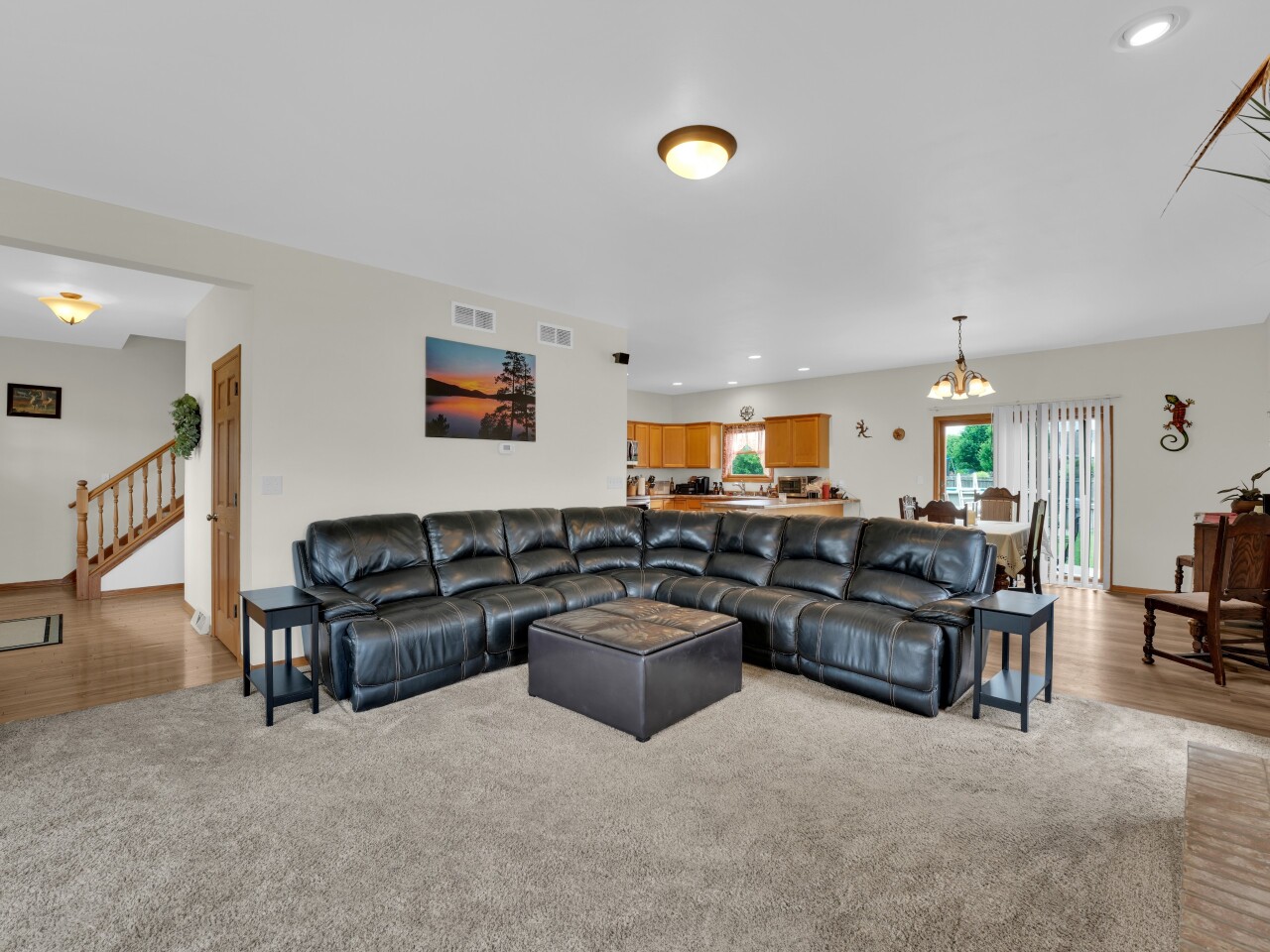 2748 Deer Creek Dr, Mount Pleasant