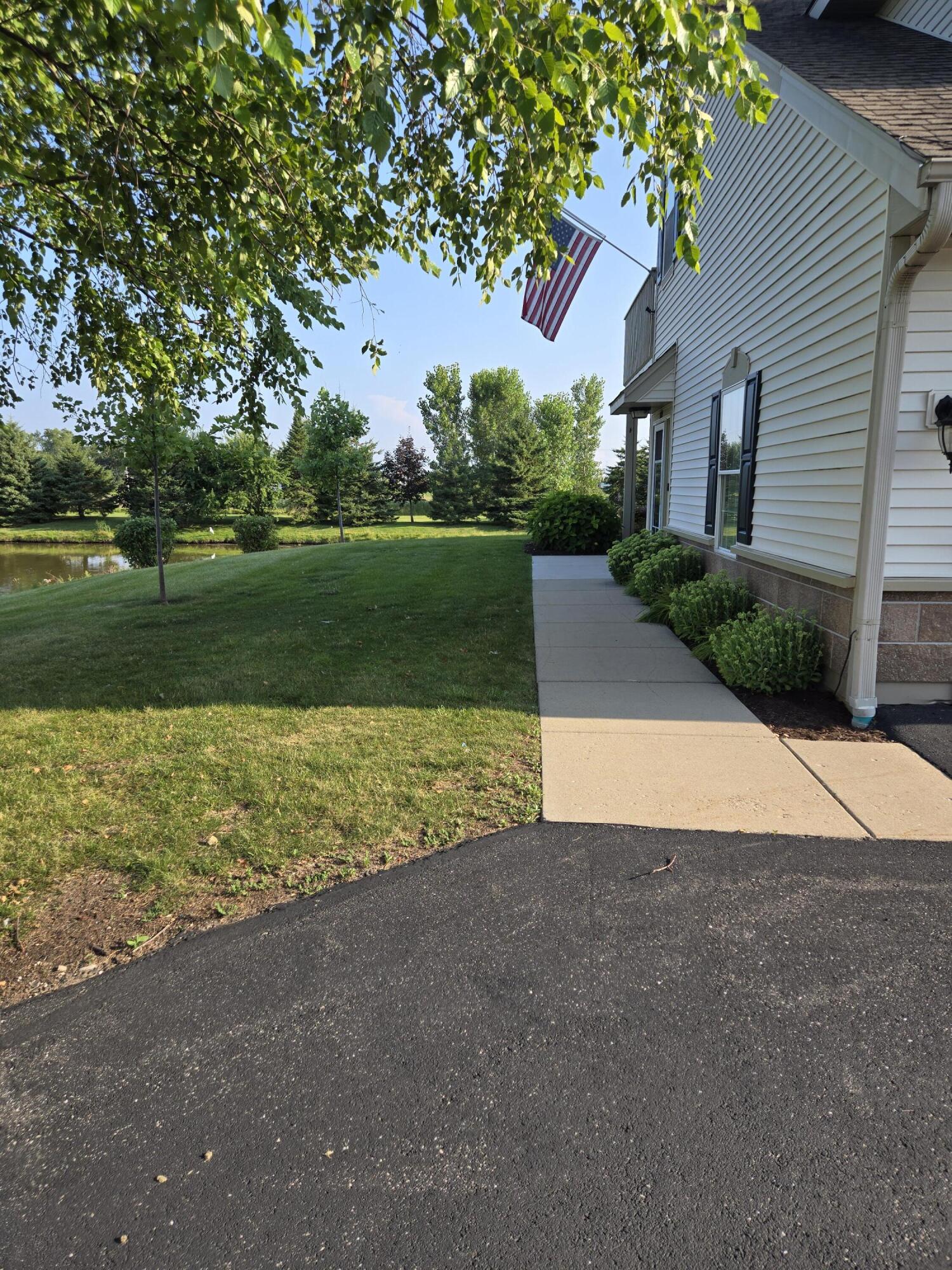 1137 Hastings Ct, 101, Mount Pleasant