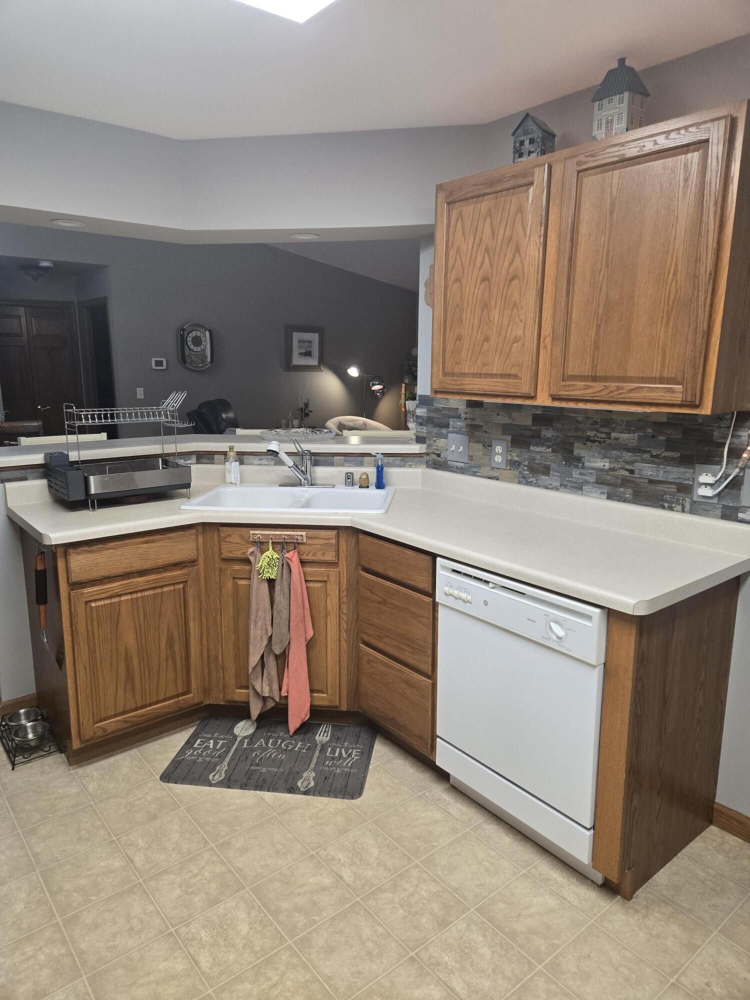 1050 N Sunnyslope Dr, 201, Mount Pleasant