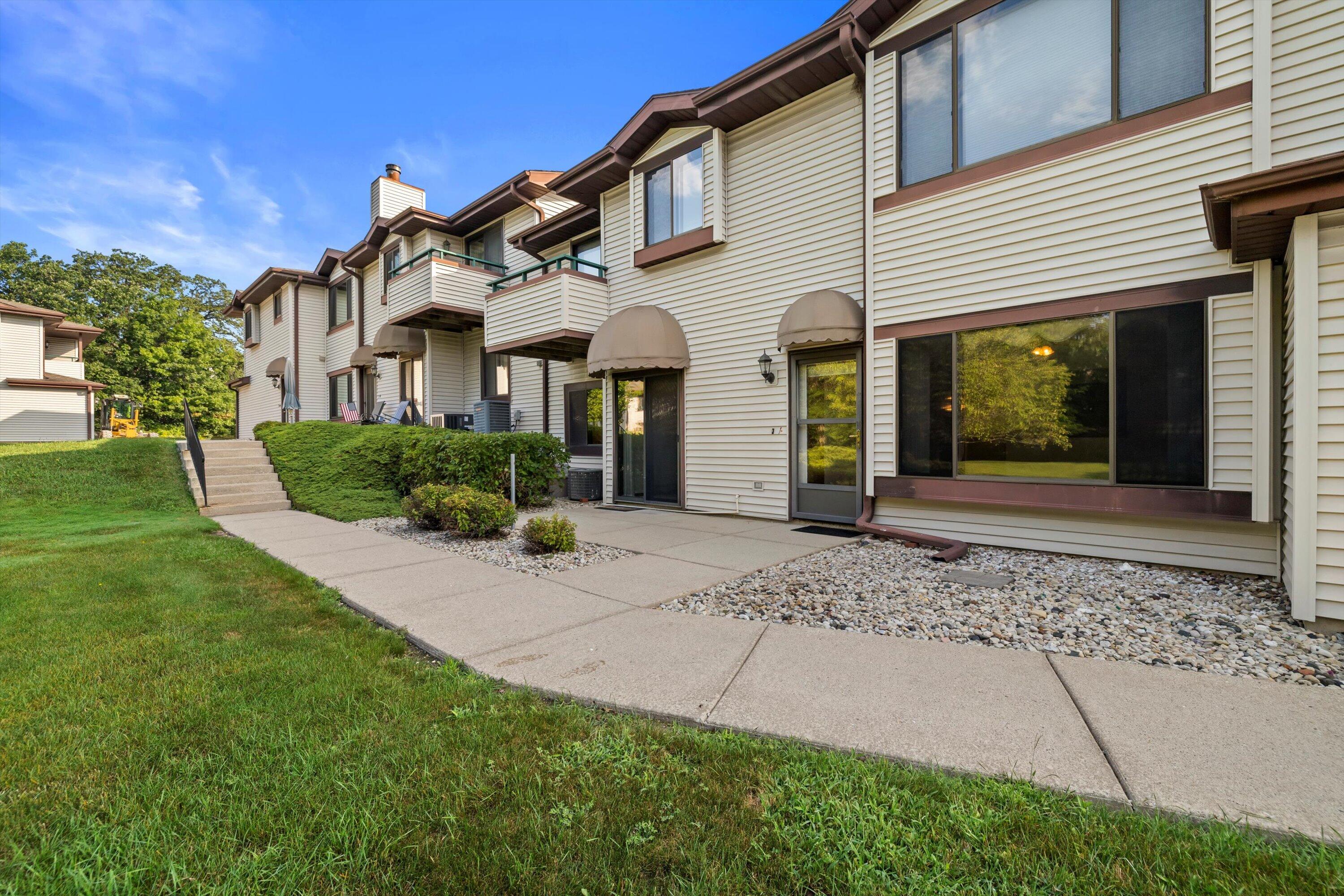 3212 Wood Rd, 1, Mount Pleasant