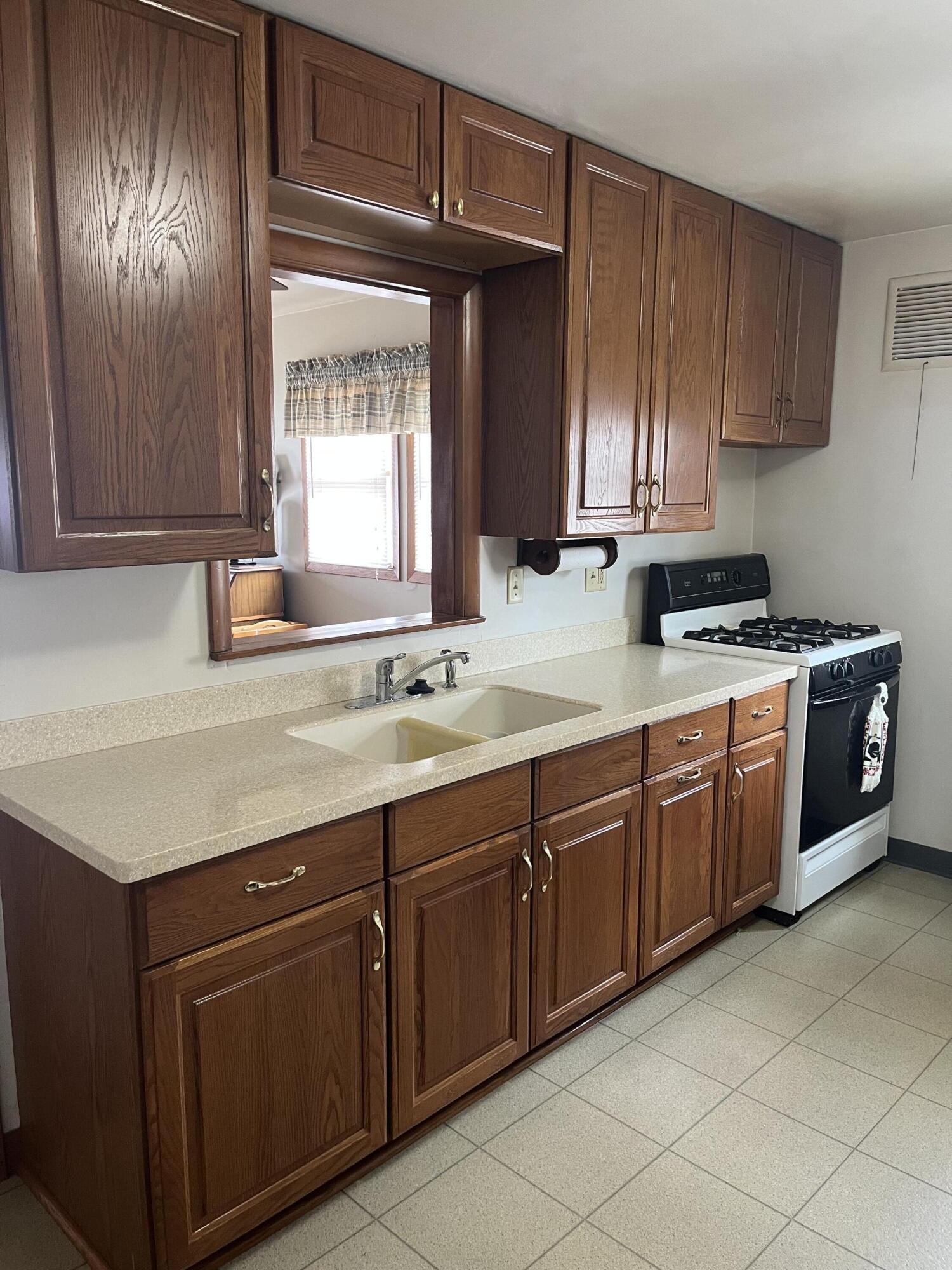 1724 31st St, Kenosha