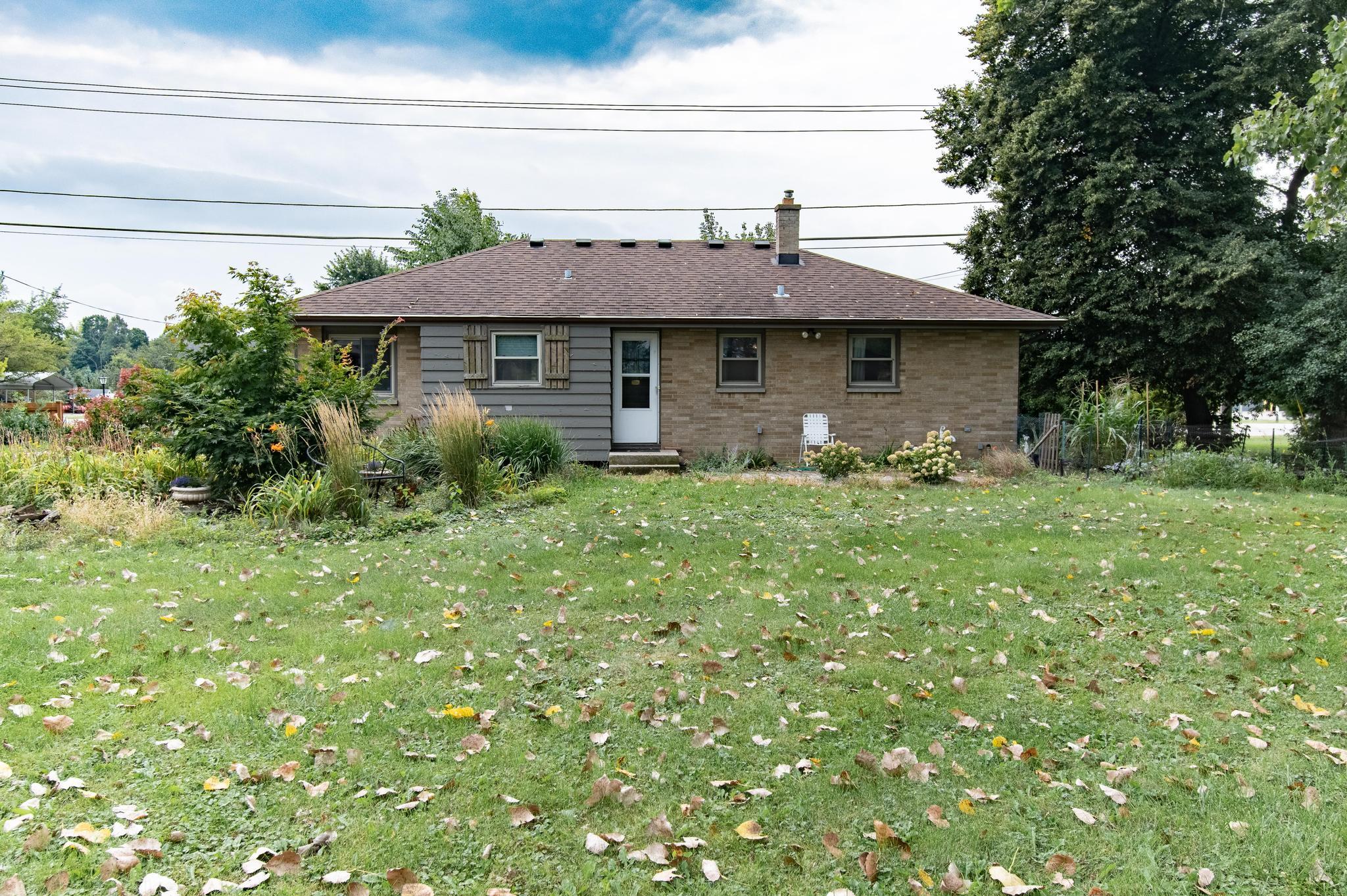 9328 Northwestern Ave, Caledonia