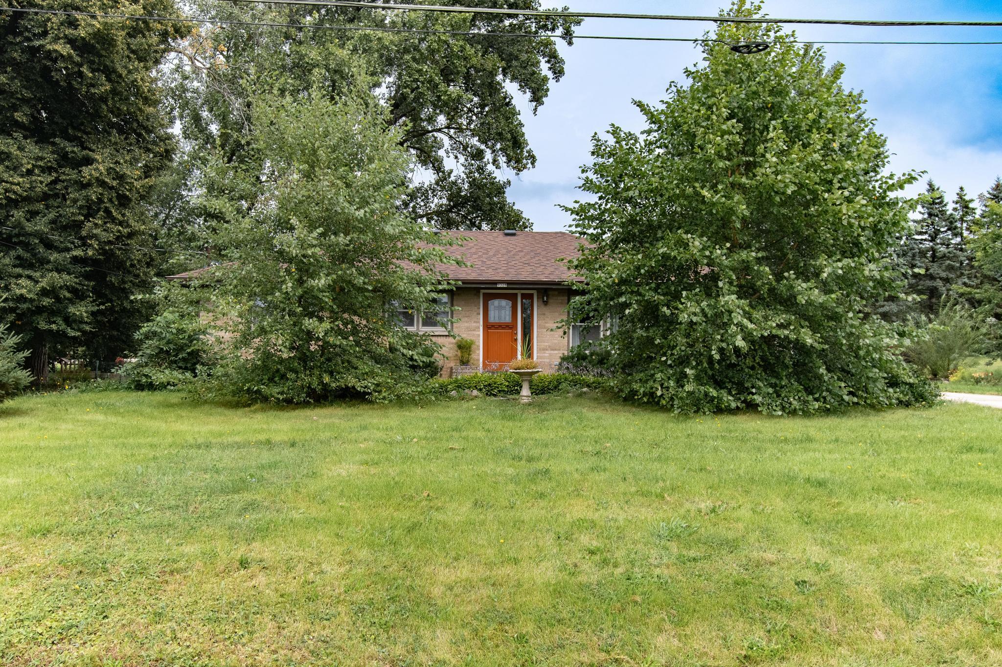 9328 Northwestern Ave, Caledonia