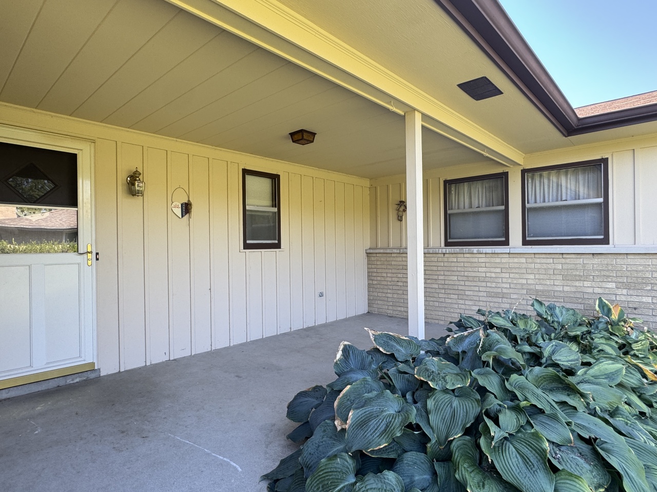 3421 Twin Ln, Caledonia