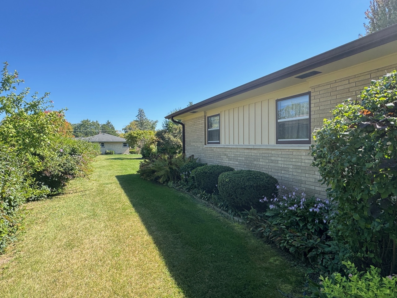 3421 Twin Ln, Caledonia