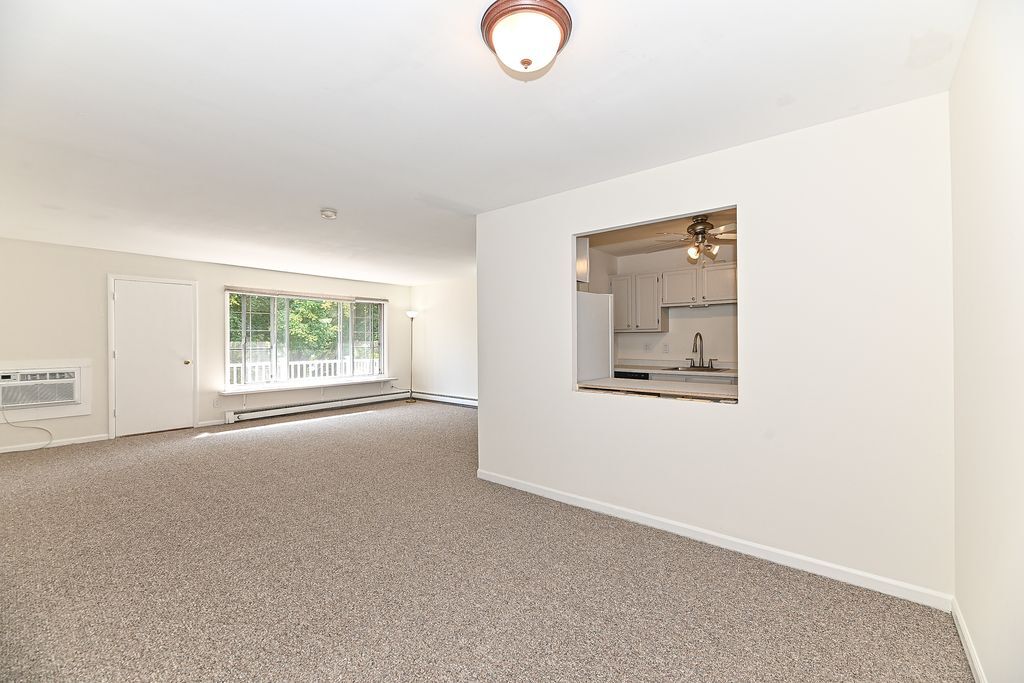 157 Linden Ln, 8, Thiensville