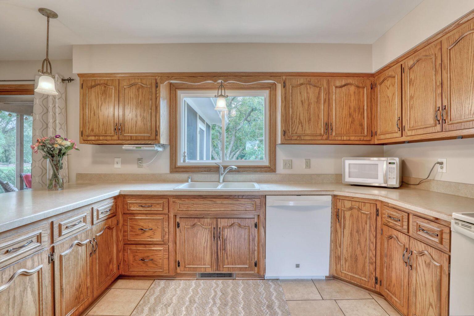 3620 Fenceline Rd, Caledonia