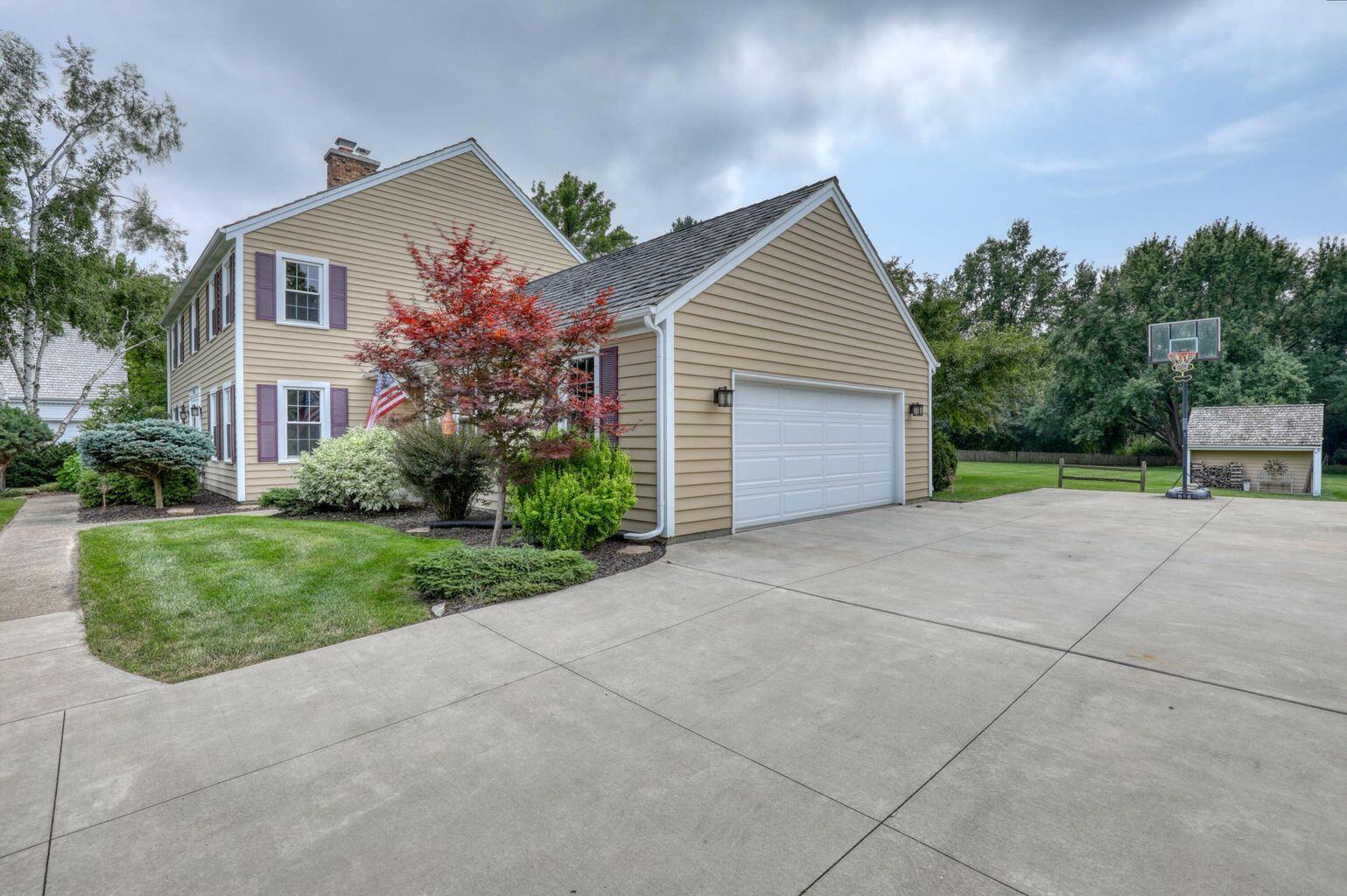 3620 Fenceline Rd, Caledonia