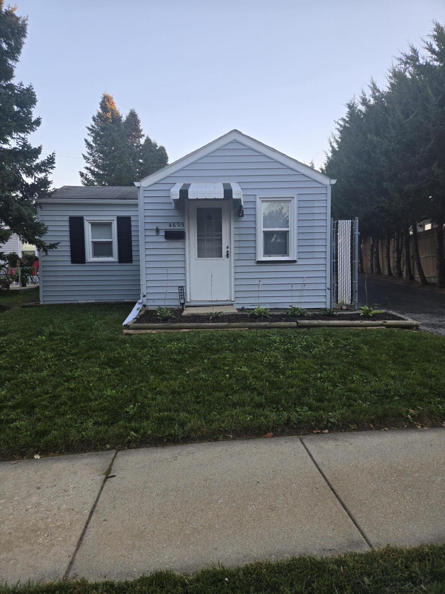 4605 Byrd Ave, Racine