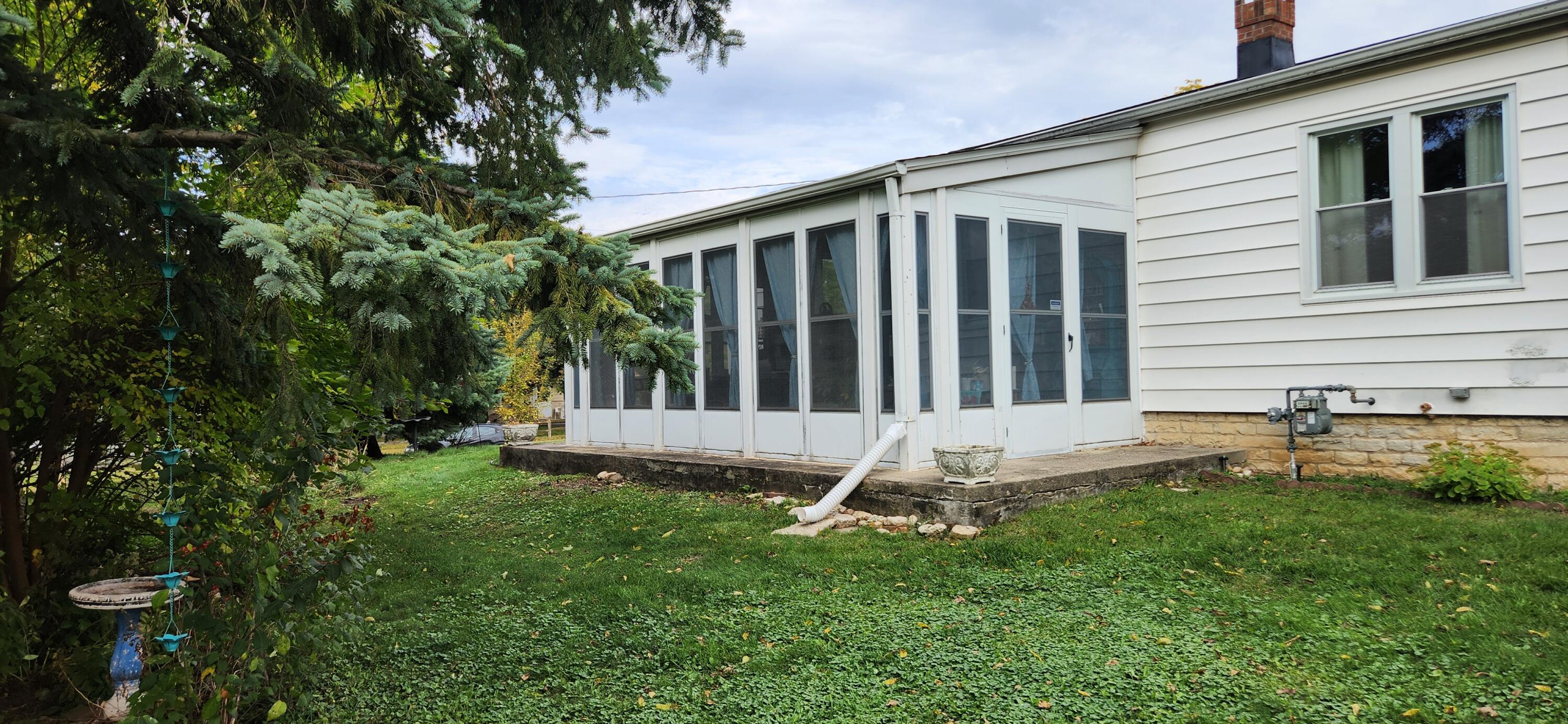 1021 Arcadian Ave, Waukesha