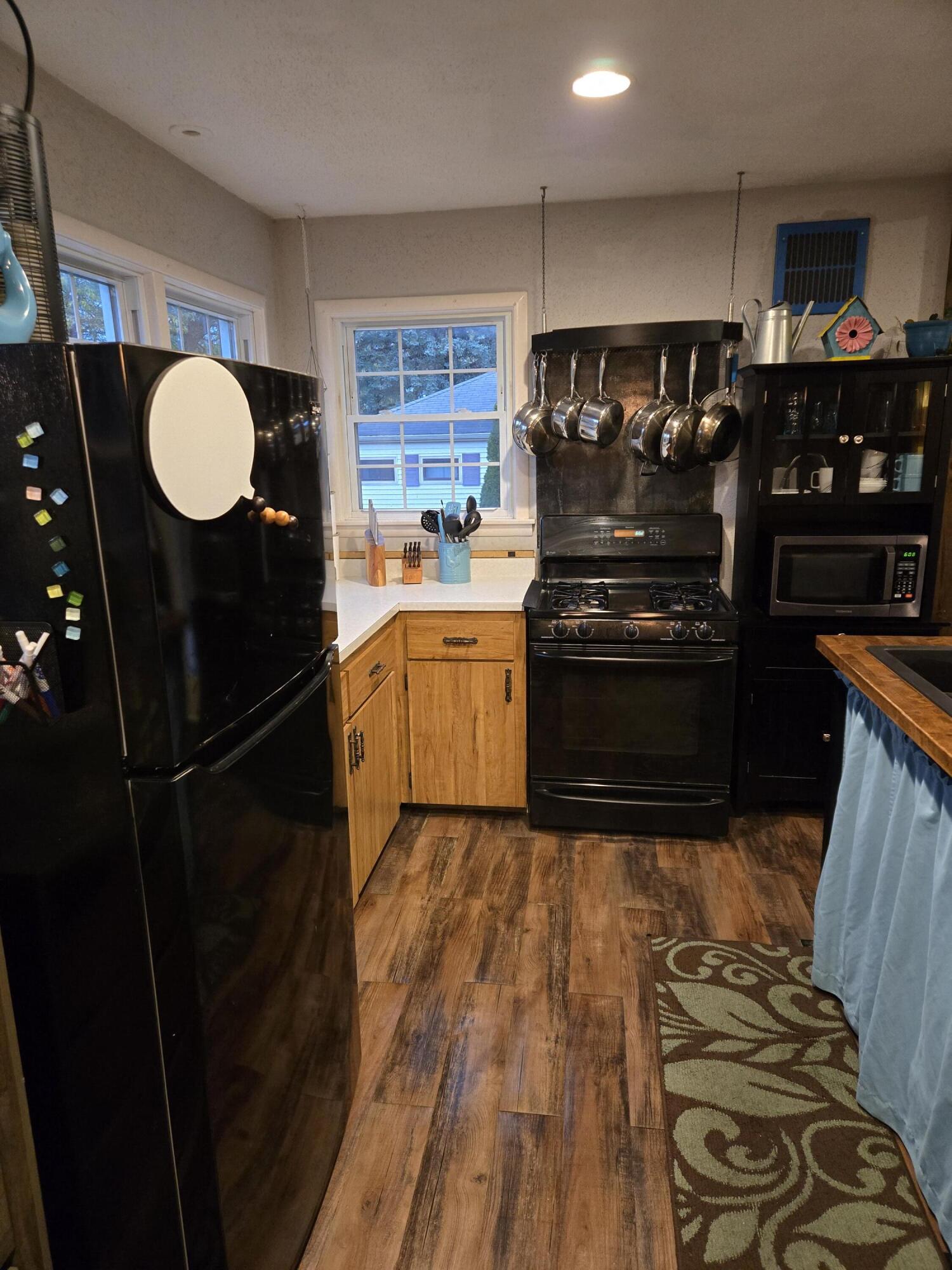 1021 Arcadian Ave, Waukesha