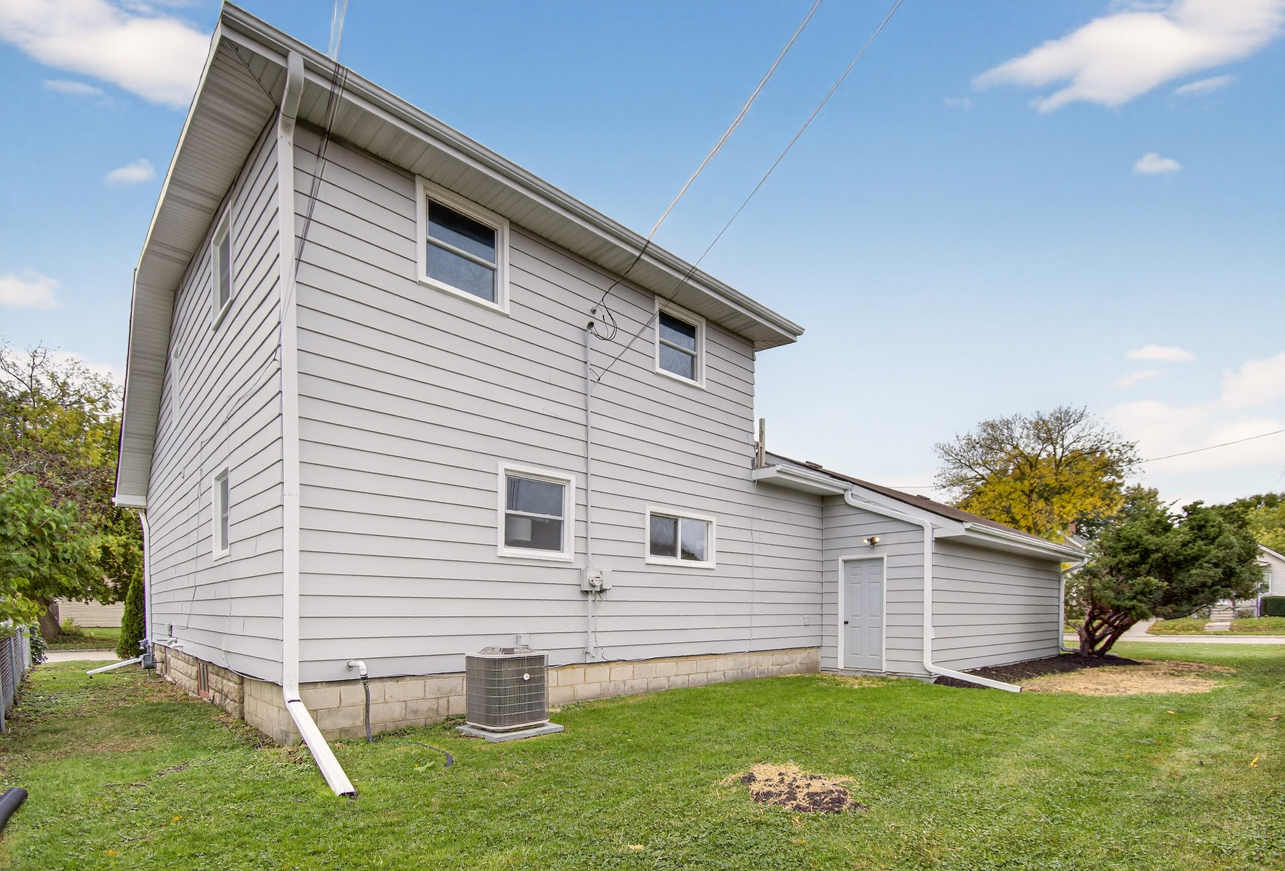 1436 Willmor St, Racine